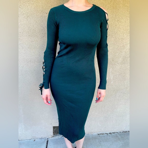 Forest Green knit dress - Picture 1 of 2